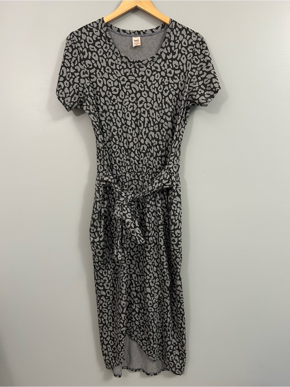 Smash + Tess Rebecca Gray and Black Leopard Midi Dress Medium Bamboo